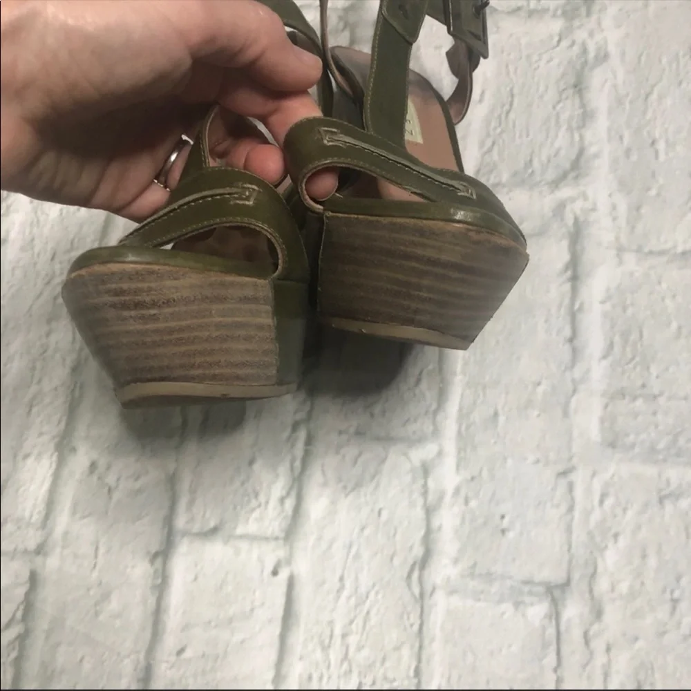 Pura Lopez leather wedge platform sandals